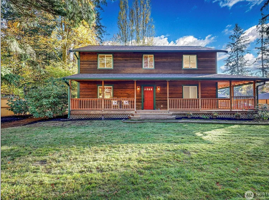 8128 High School Lp NE, Bainbridge Island, 8750 Woodbank Dr NE, Bainbridge Island